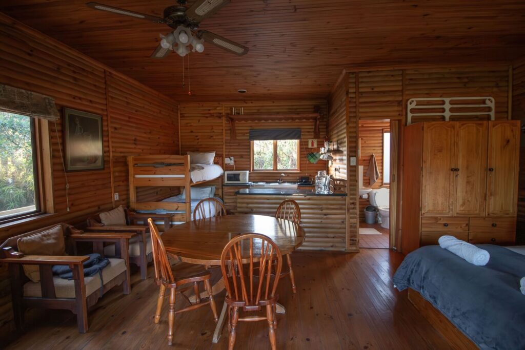 Wild Olive Guest Farm - Hoopoe Chalet
